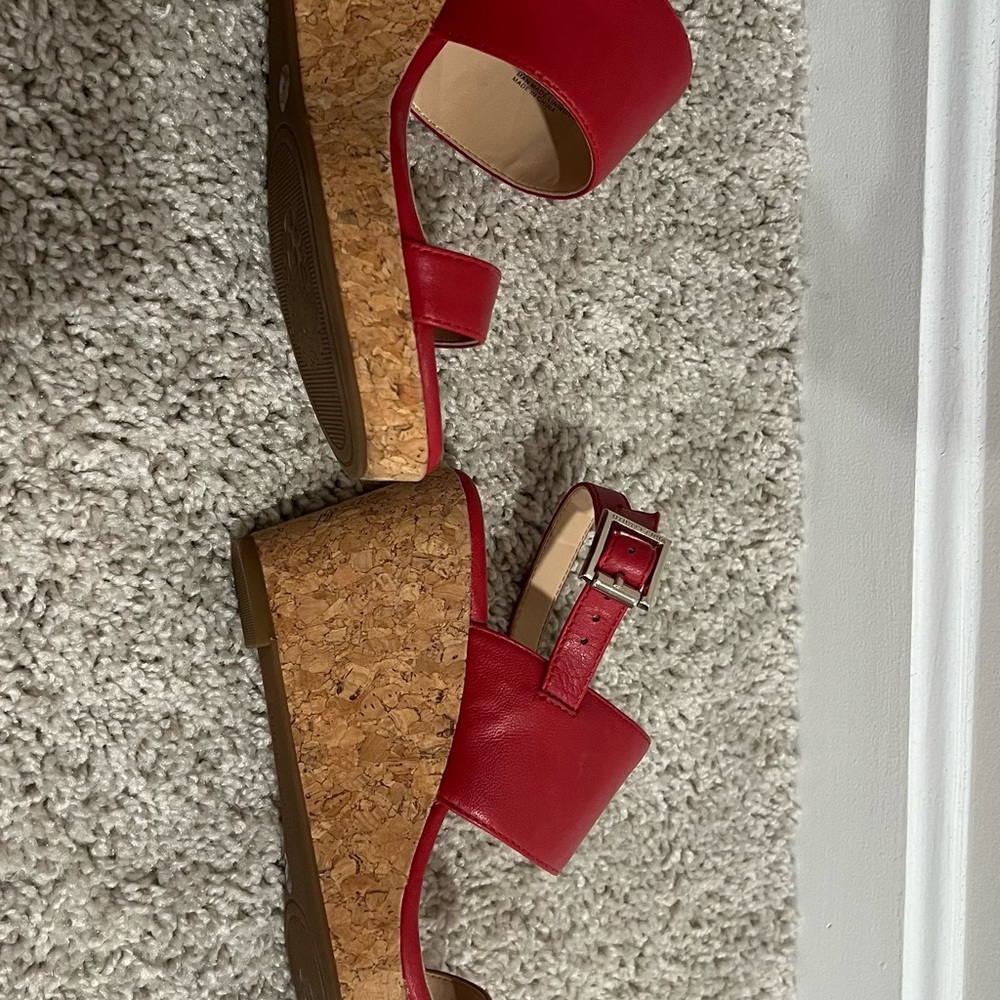 Vince Camuto Red Wedge Cork Sandals - Picture 7 of 11